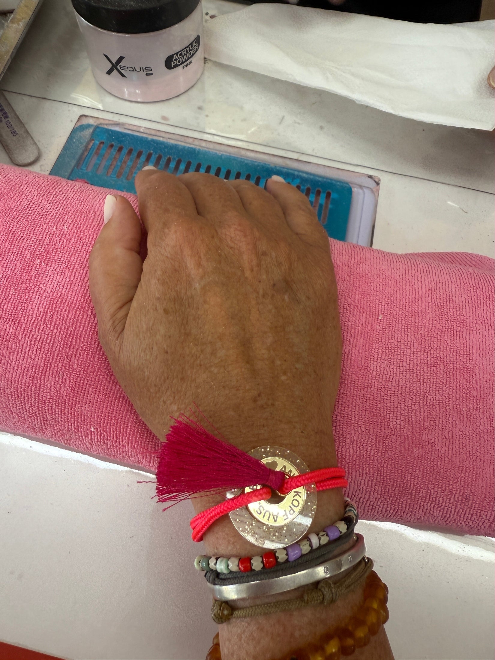 Kopf aus, Herz an - Happycoin Glitzer-Armband ✨